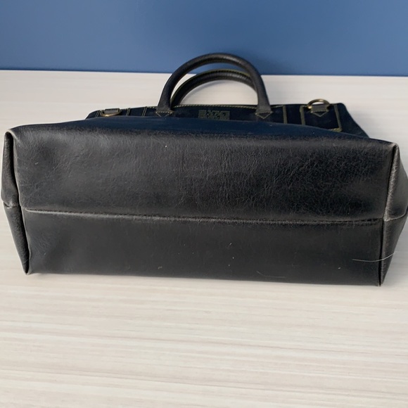 🦋 MATT& NAT HANDBAG - Picture 5 of 13